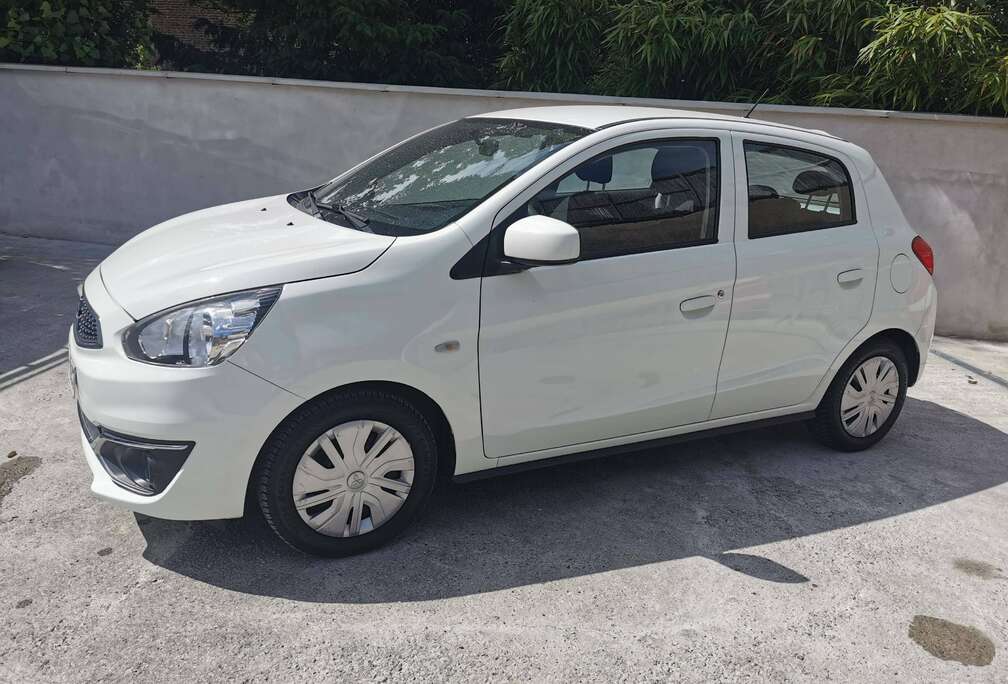 Mitsubishi Space Star 1.0i ClearTec Intro