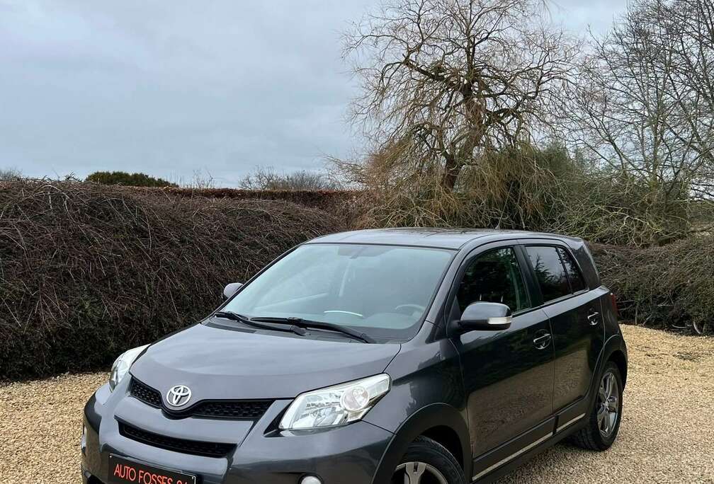 Toyota 1.4 D-4D Luna 90 CV GRAND GPS CLIM JANTES GARANTIE