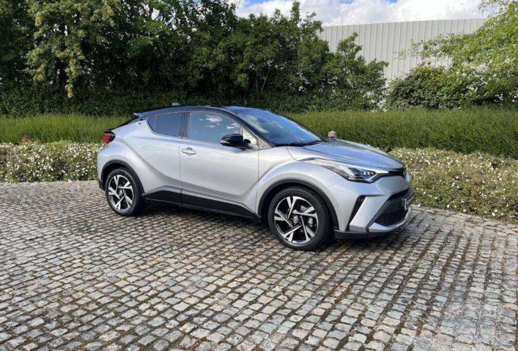 Toyota C-LUB BI-TONE