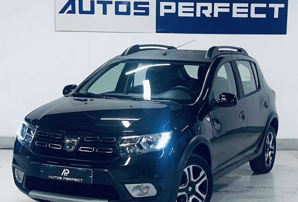 Dacia 0.9 15Anniversary 22.374 KM CAMERA NAVI BLUETOOTH