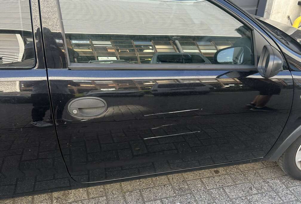 Opel 1.0i XE 12v Comfort