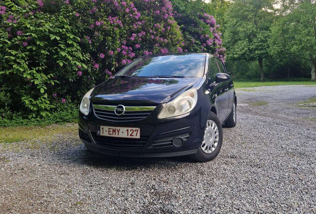 Opel Corsa 1.0i Essentia