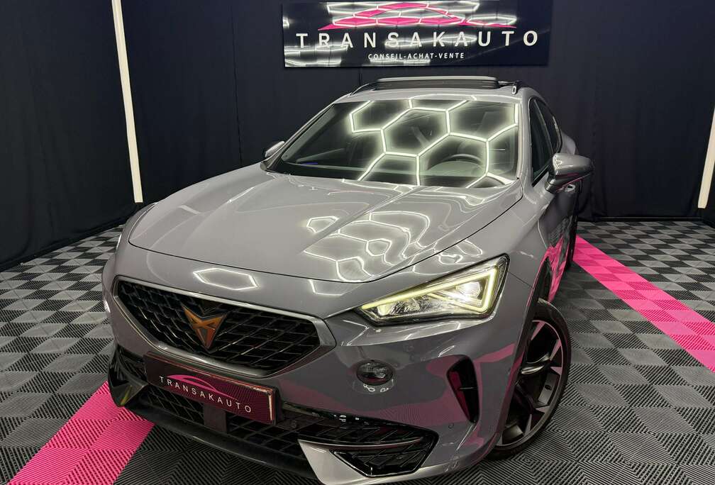 Formentor 1.5 TSI DSG/ TOIT PANO / GARANTIE CUPRA