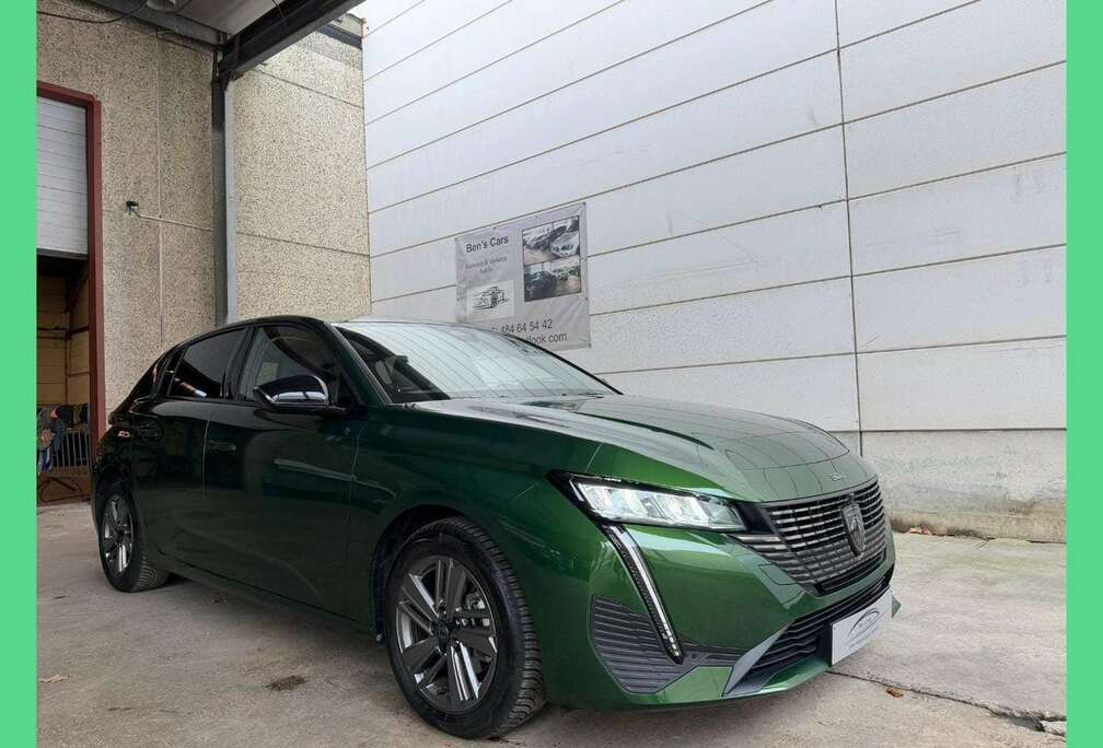 Peugeot 1.2 Turbo Allure Met 5.000KM *Gps/360Camera*