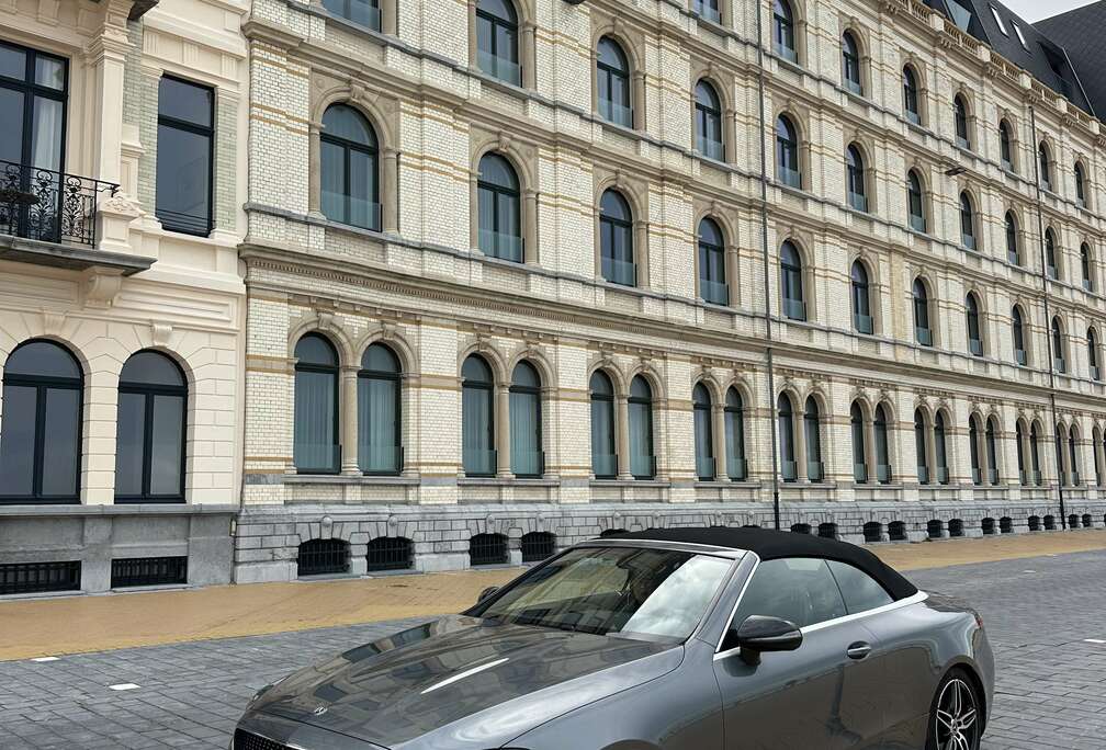 Mercedes-Benz Cabriolet E 200