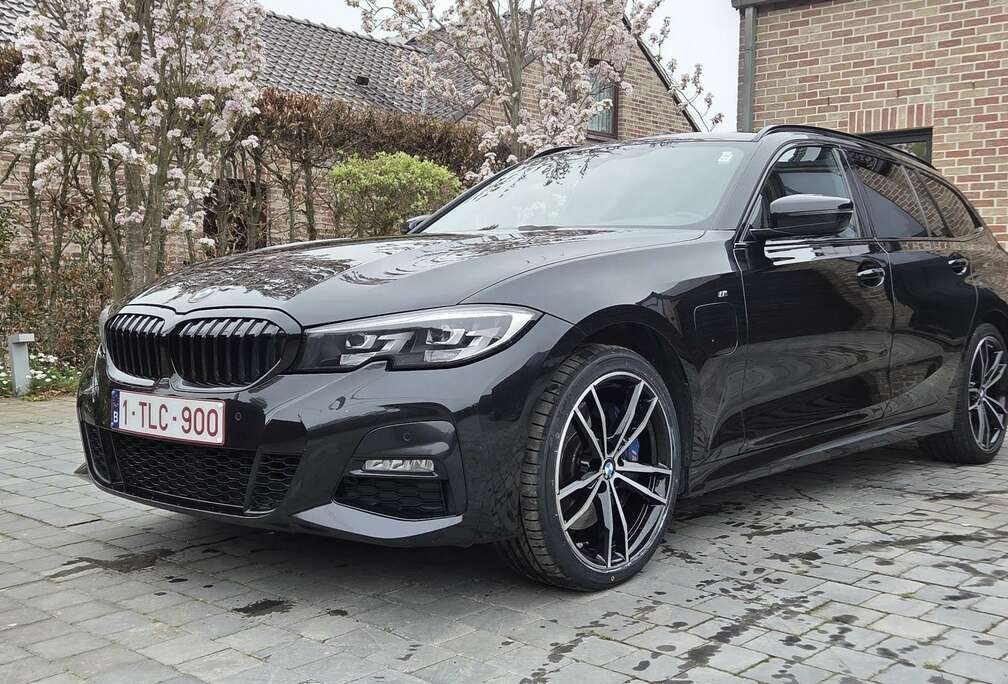 BMW Touring 330eXA PHEV PACK M