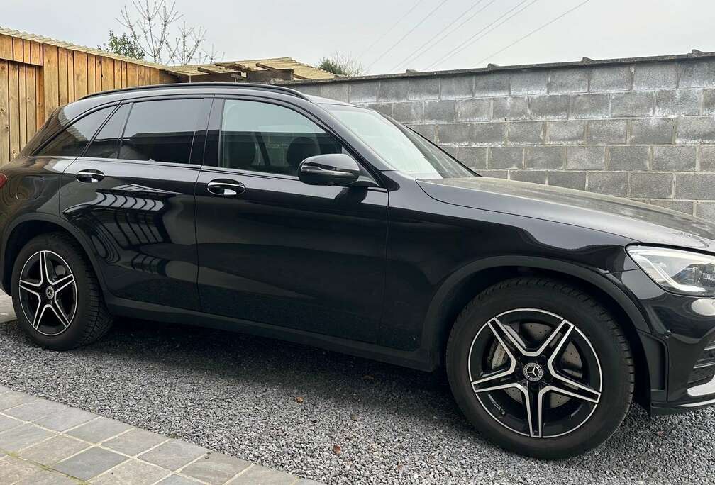 Mercedes-Benz d AMG Line Pano Keyless Led Navi ACC Full Option