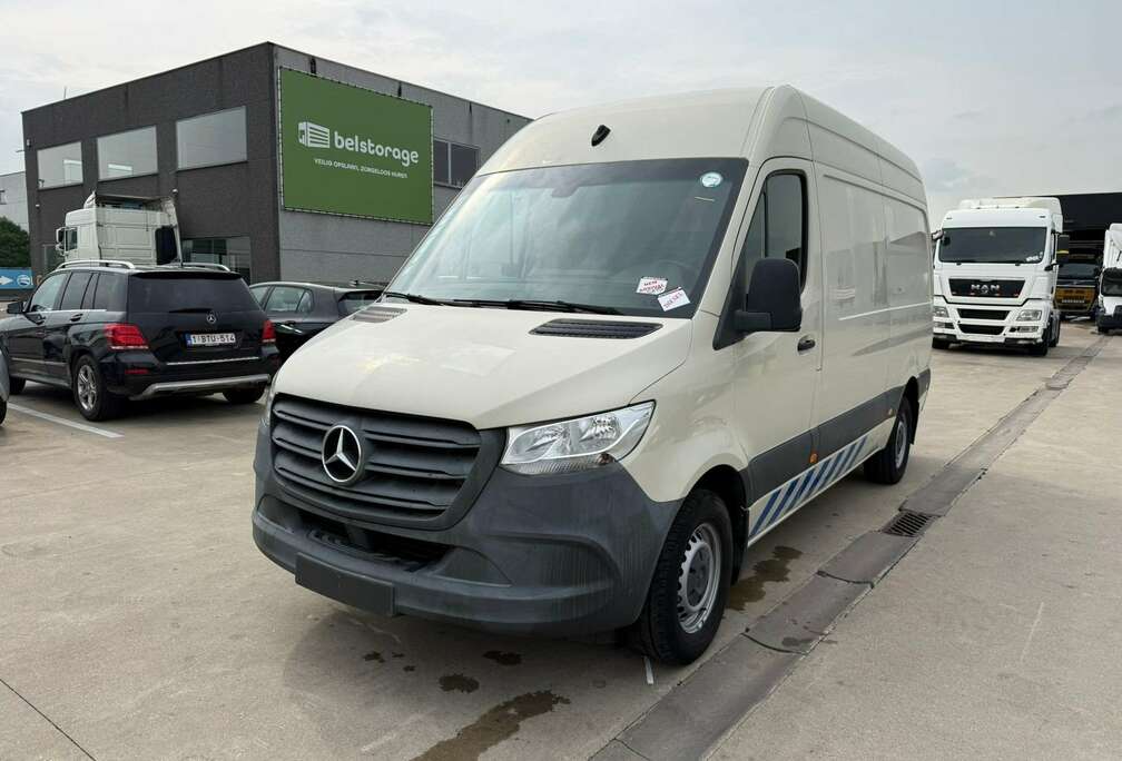 Mercedes-Benz 314 (Stock ID 12879)