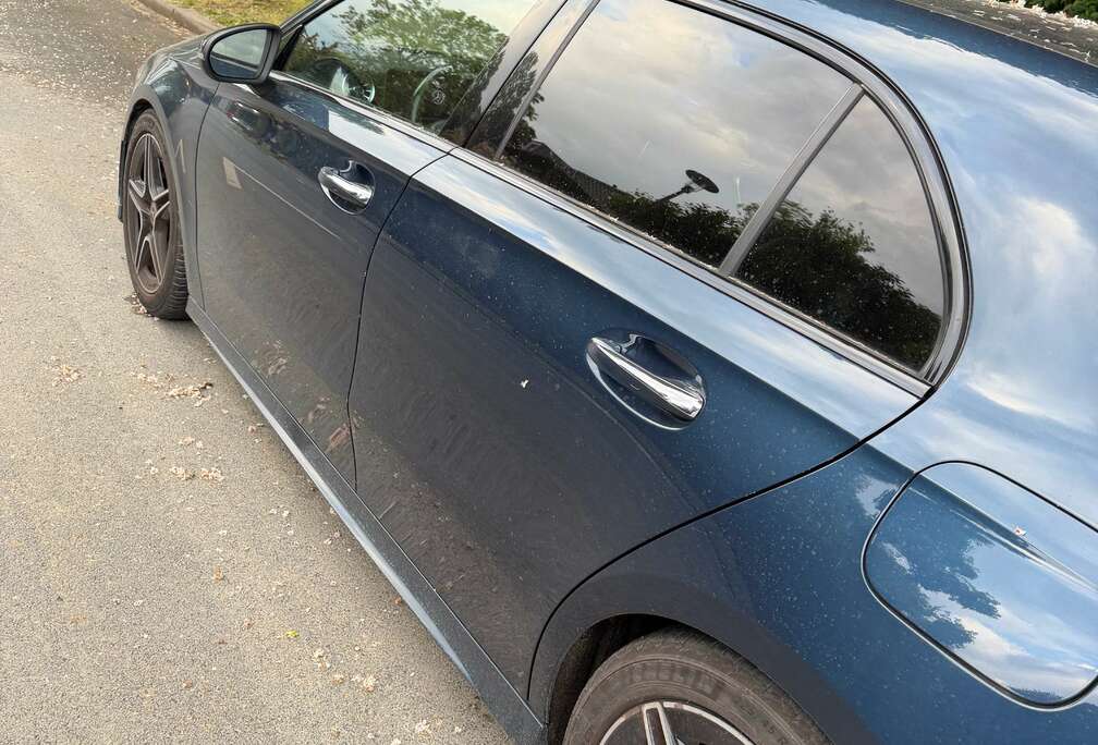 Mercedes-Benz A 180