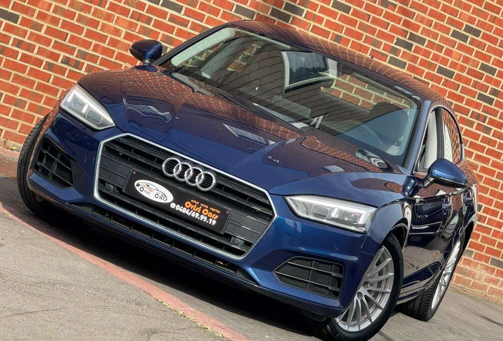 Audi / CARNET D’ENTRETIEN / PARFAIT ÉTAT/