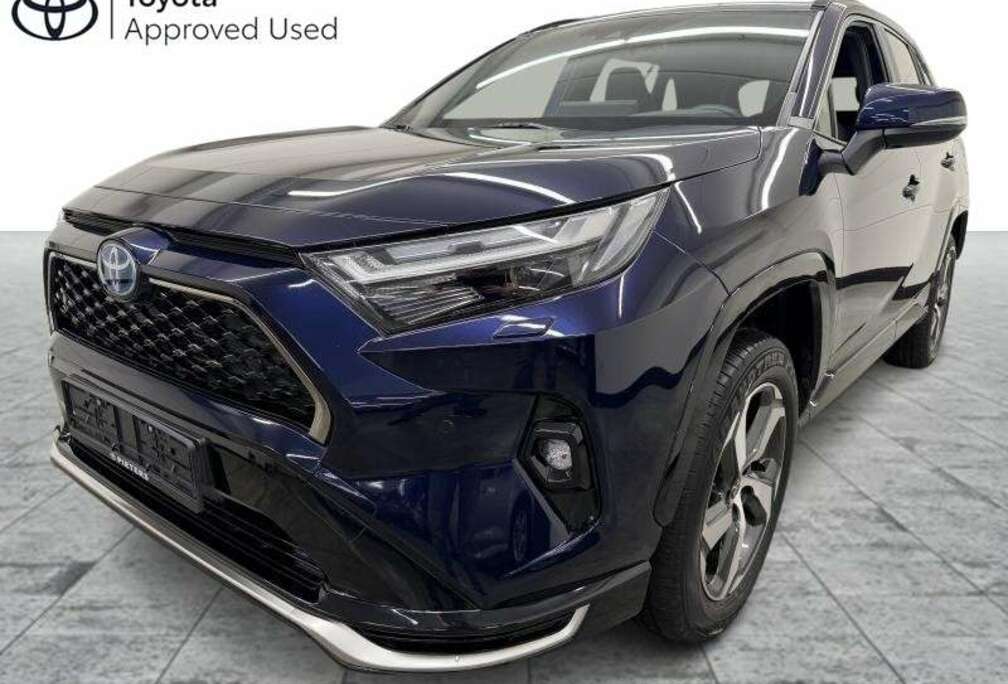 Toyota Dynamic Plus + Plug-in PHEV