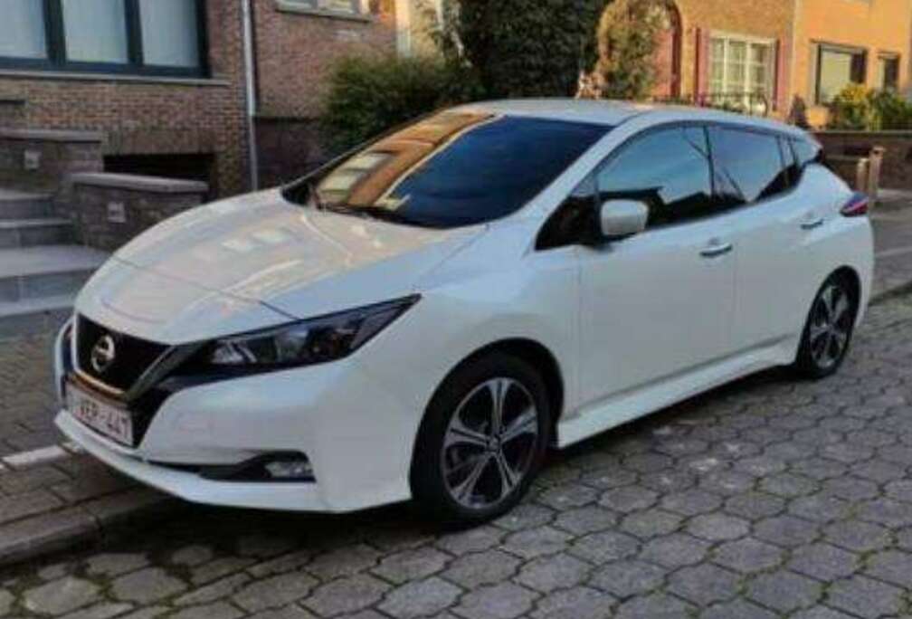 Nissan Leaf 40 kWh N-CONNECTA