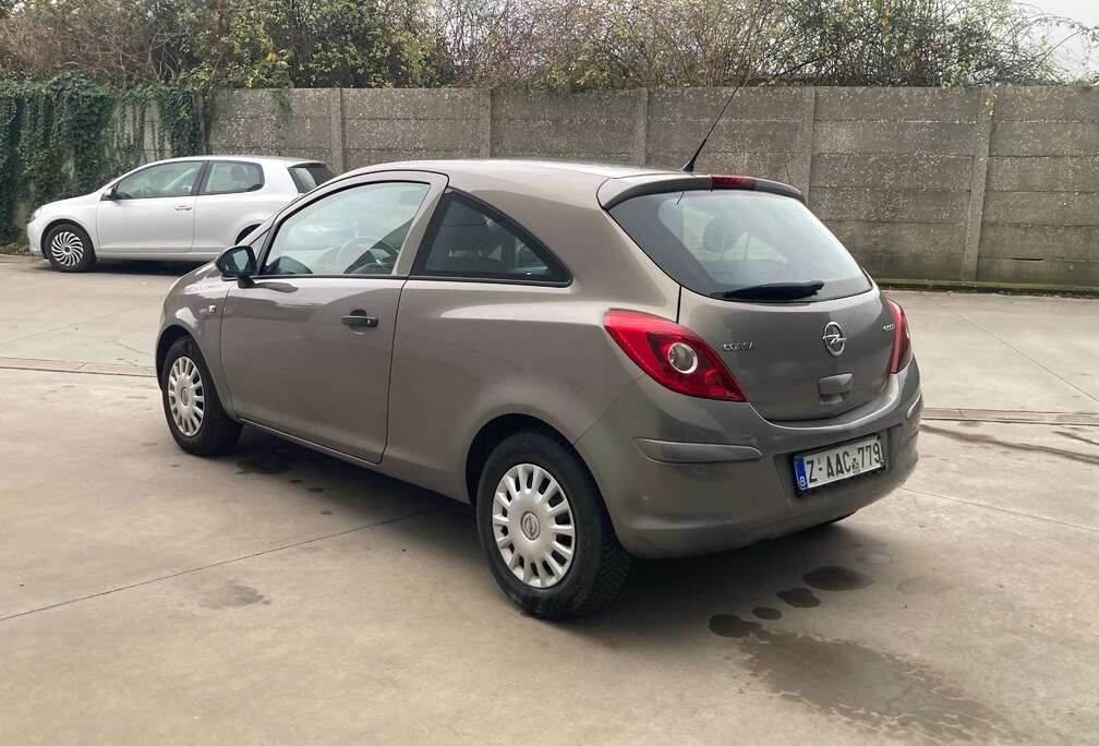 Opel 1.2 benzine 2013 met 122000km*EURO 5* garantie*perfect*
