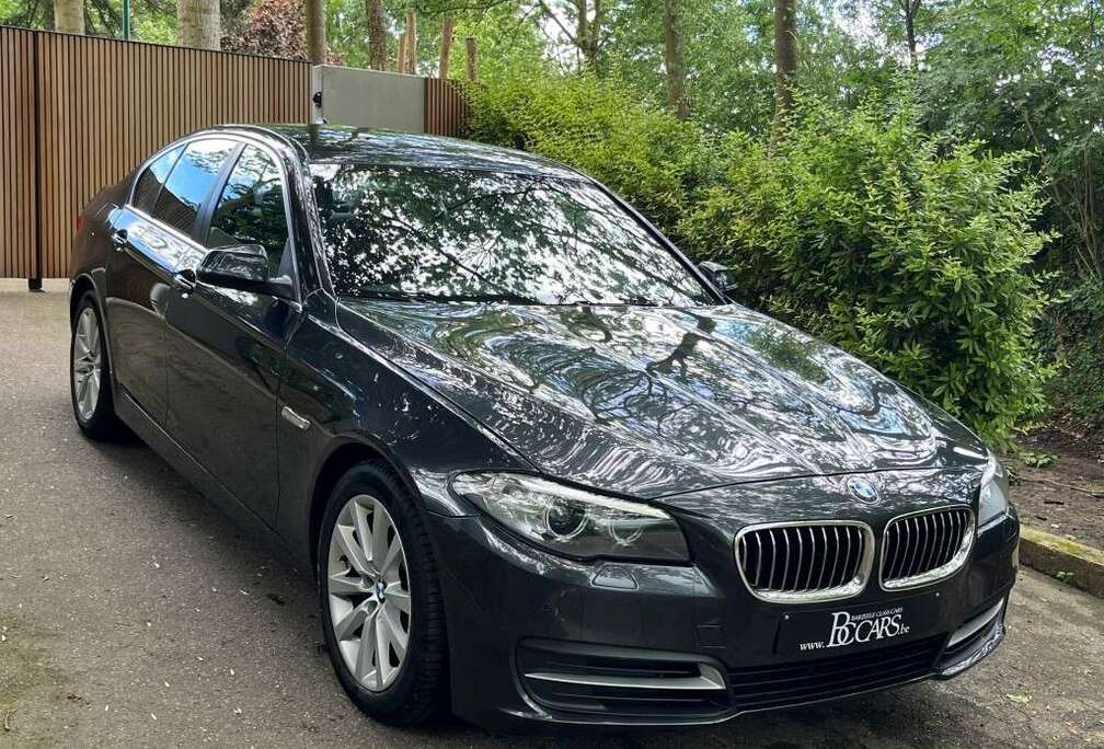 BMW Facelift M-Stuur-Xenon-Navi-Verw.Leer-BT-Pdc-18\