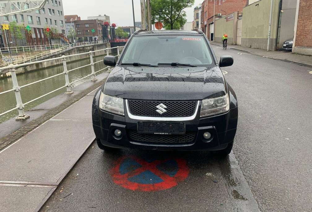 Suzuki Grand Vitara 2.0i JLX-E