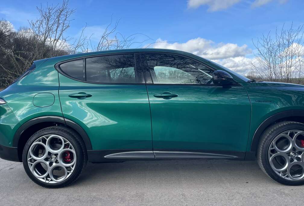 Alfa Romeo Tonale PHEV 1.3 Q4 Veloce (206 kW)Neuve Prix TVAC