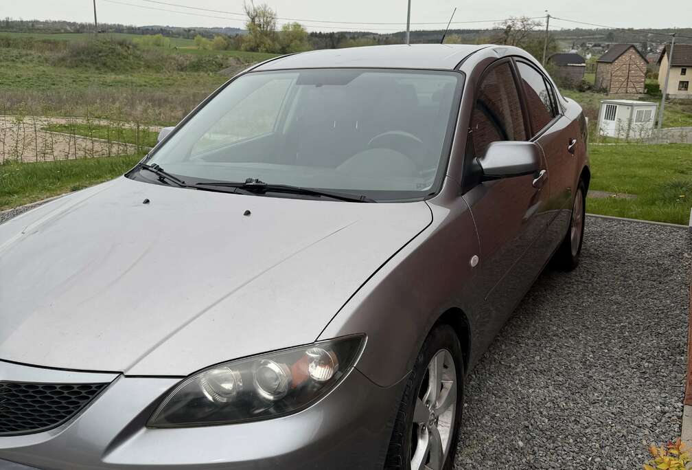 Mazda 2.0 Sport Active