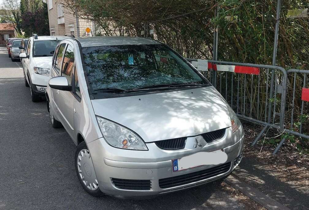 Mitsubishi CZ3 1.3 Invite