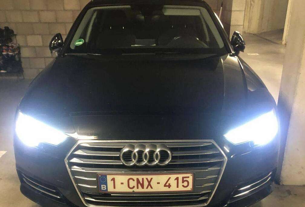 Audi A4 Avant 2.0 TDi S tronic