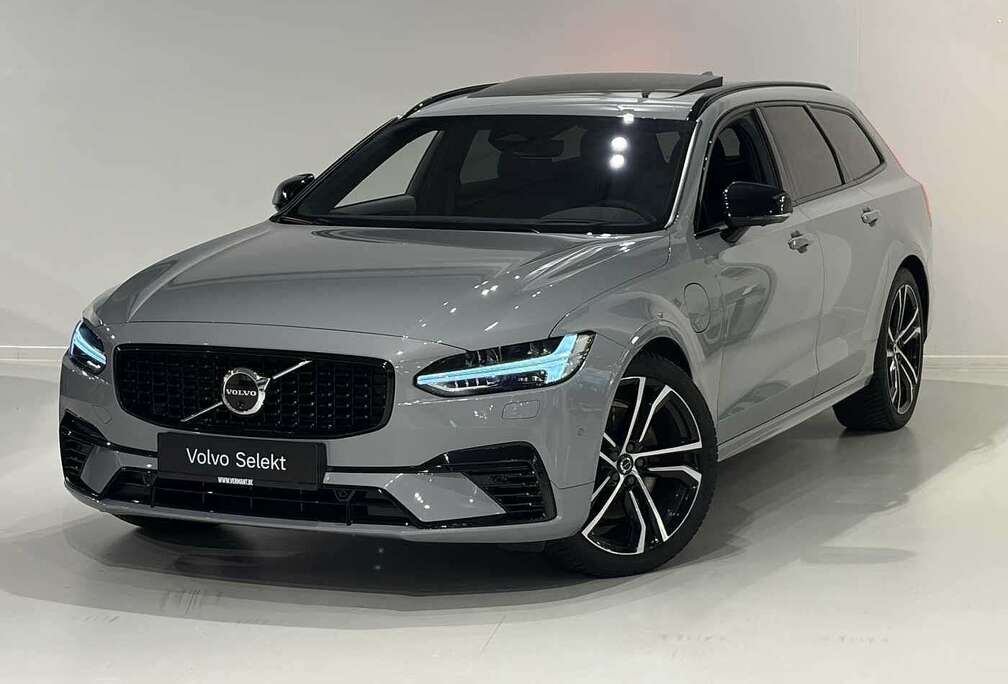 Volvo T6 Recharge Ultra Dark + luchtvering/electr trekha