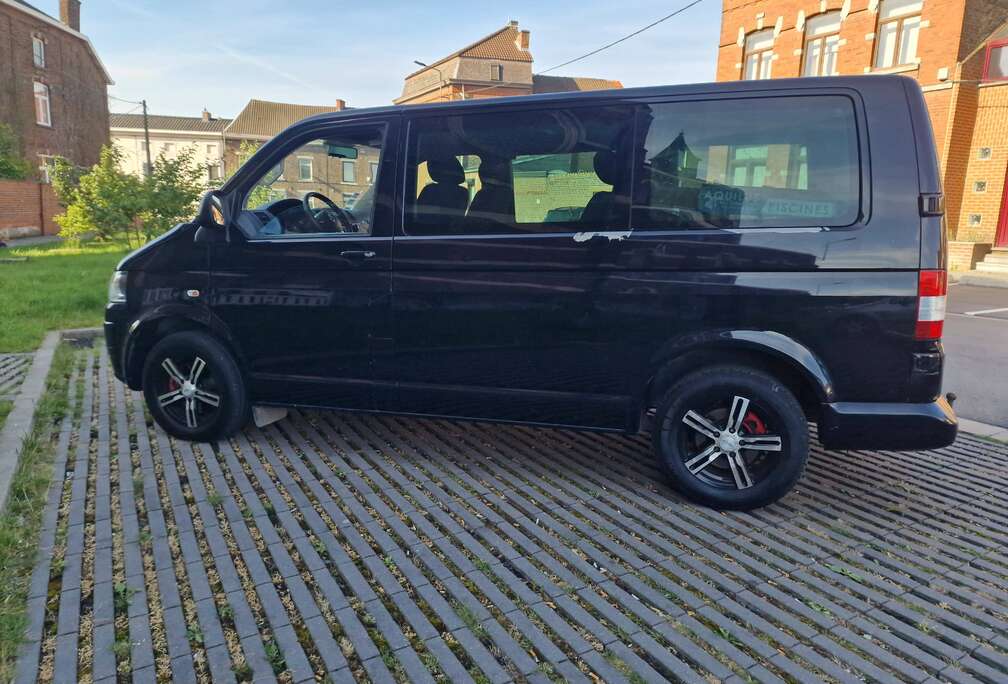Volkswagen 2.0 tdi 100 kw / dubbel cabine / origine 9 place