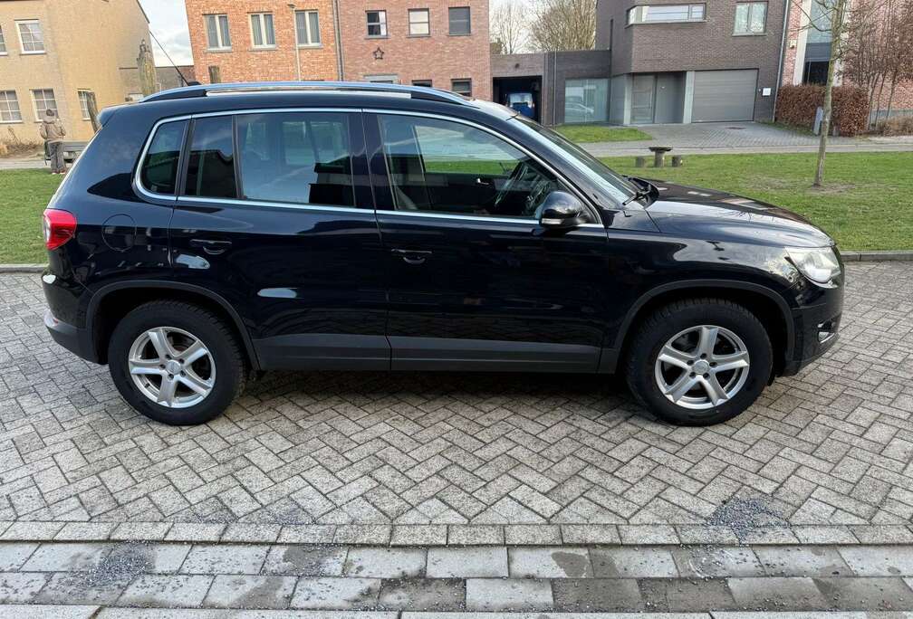 Volkswagen Tiguan 2.0 TDI DPF BlueMotion Technology Sport