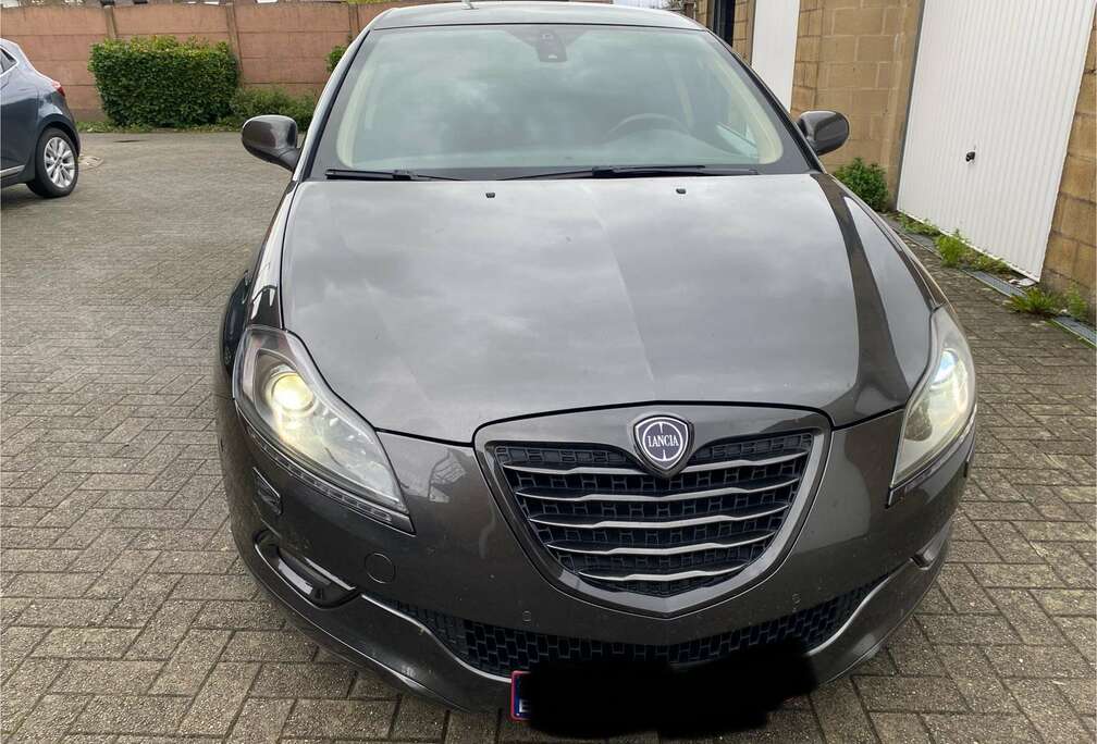 Lancia 1.6 MultiJet S MomoDesign