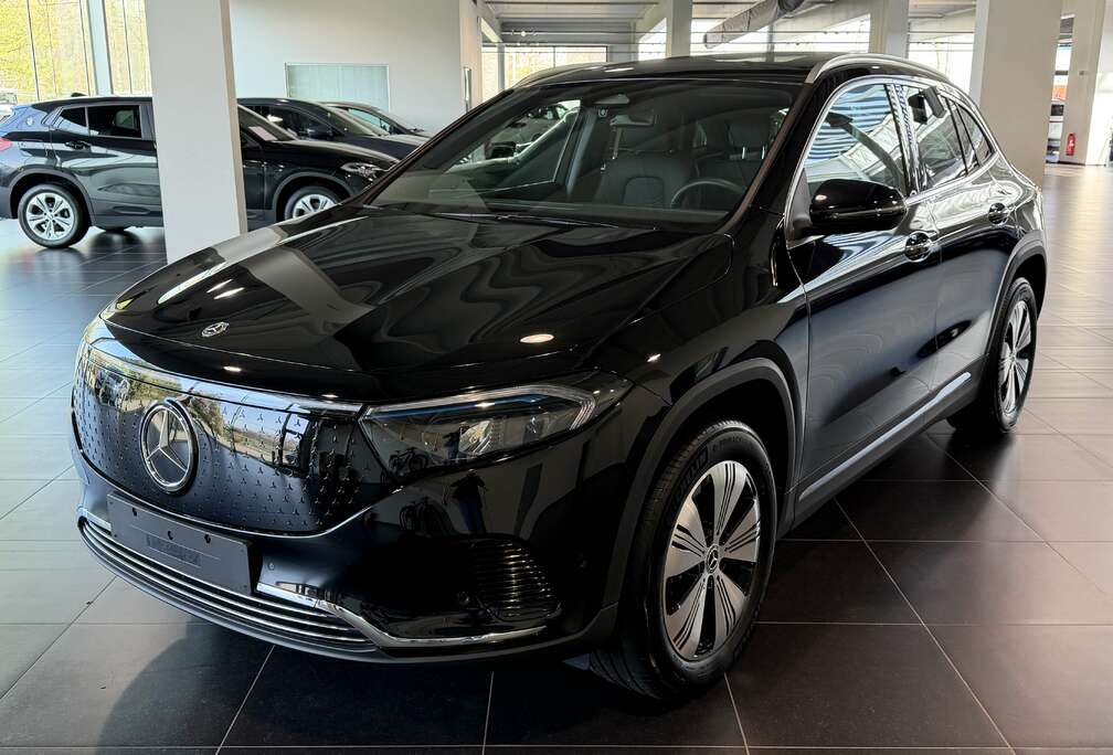 Mercedes-Benz 4M Progressive Panorama, Camera, Mbux, Led