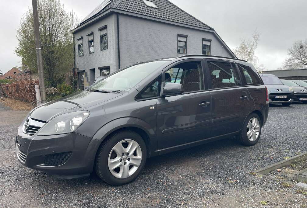 Opel 1.6i Benzine,7 PLaats,Airco,Sensoren,1e eigenaar,