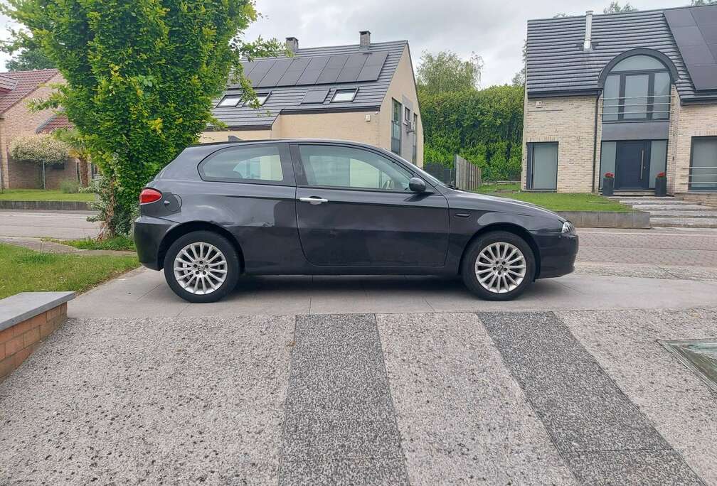 Alfa Romeo 2.0i TS Collezione