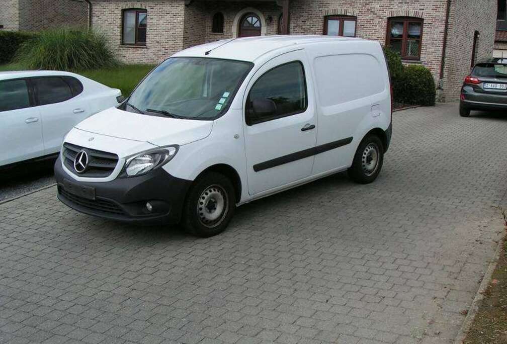 Mercedes-Benz 1.5 CDI A1 BE Start/Stop (EU6)