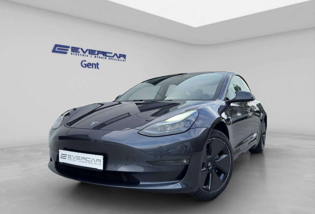 Tesla Model 3 Long-Range RWD **PANO*MATRIX*LEATHER**