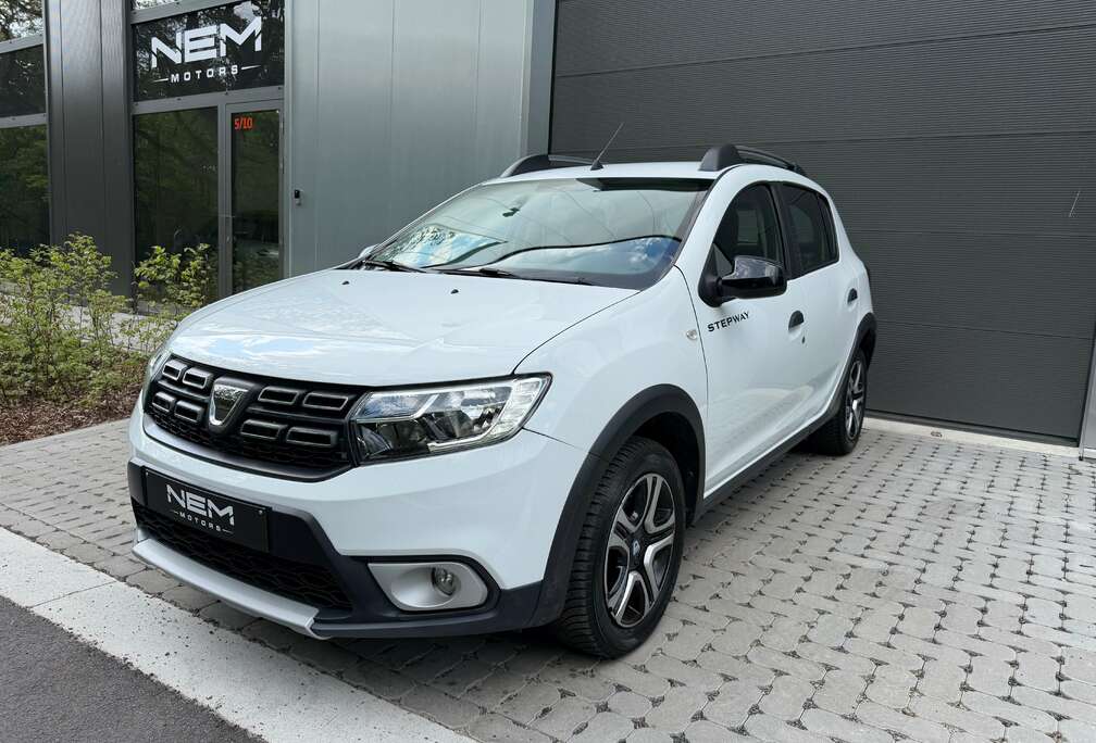 Dacia 1.5 Blue dCi Stepway Plus (EU6.2),GARANTIE,NAVI,CRUISE,BT,CARPLAY,AIRCO