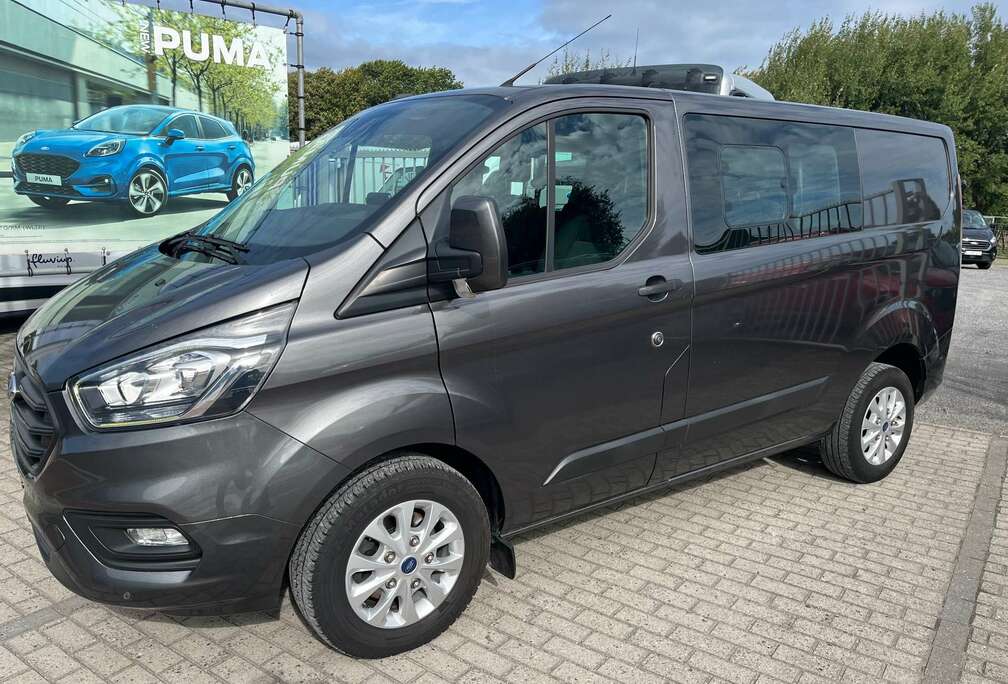 Ford 320S multi use 5 zit/ Particulier gebruikt/ DISTRI