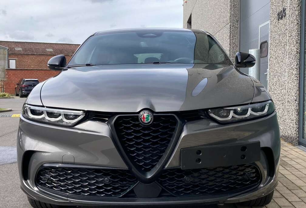 Alfa Romeo 1.5 MHEV Edizione Speciale - 2022 - 16.000 Km