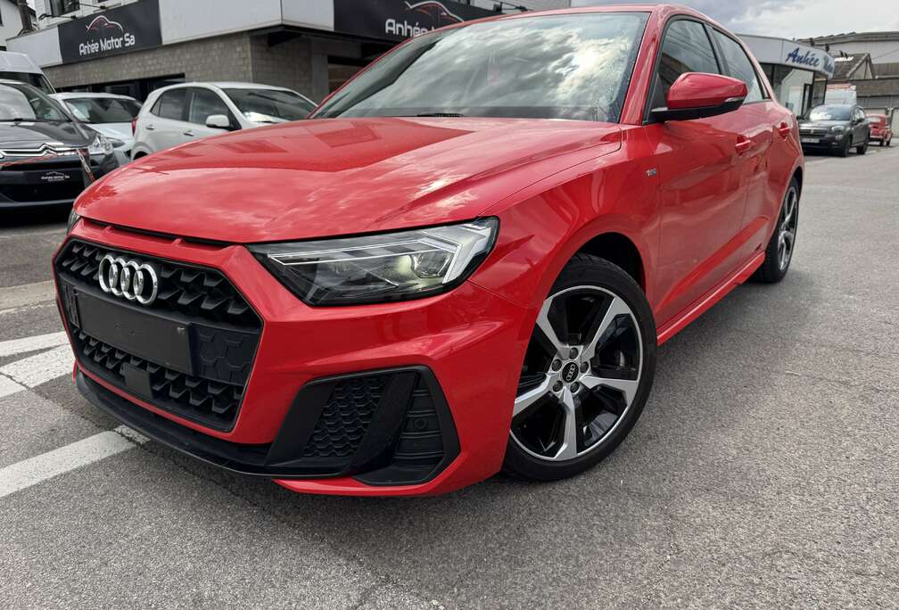 Audi A1 Sportback 30TFSI/ S line/ S tronicFull led...