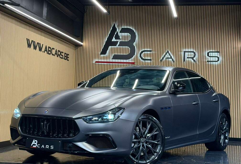 Maserati 2.0 L4 mHEV GranSport * GARANTIE 12 MOIS *