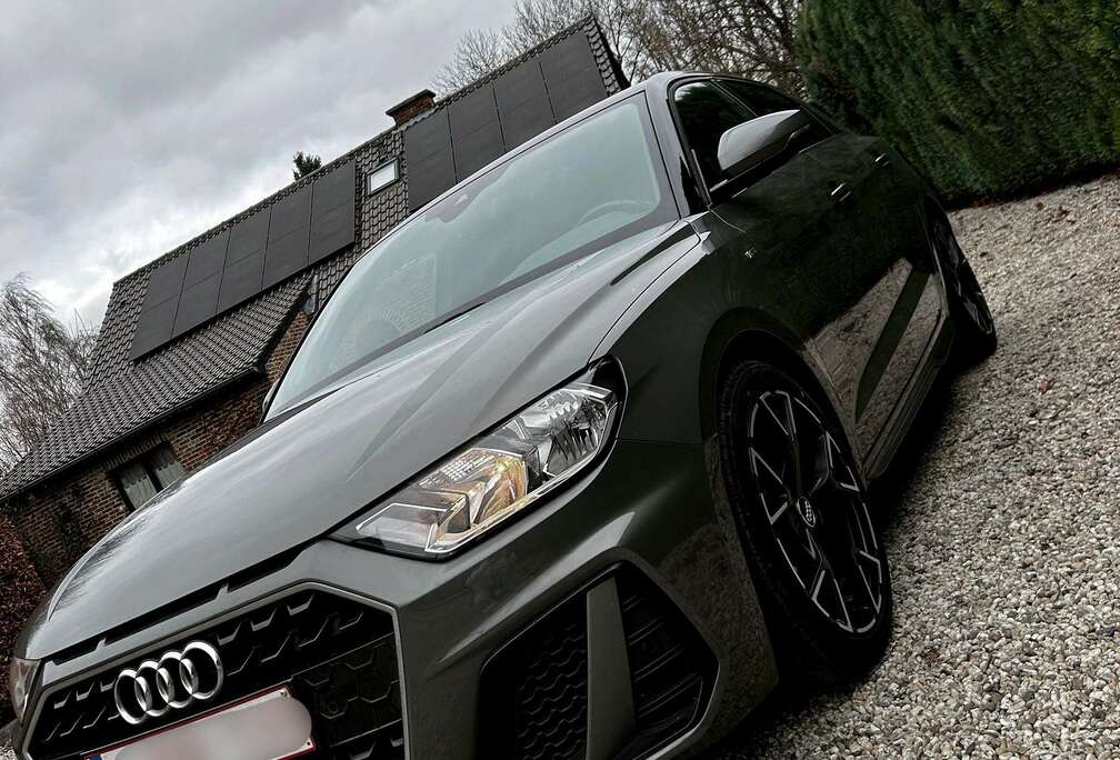 Audi A1 Sportback 30 TFSI S line