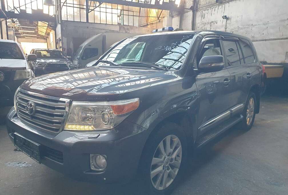 Toyota Land Cruiser 4.5 D-4D V8 VXE