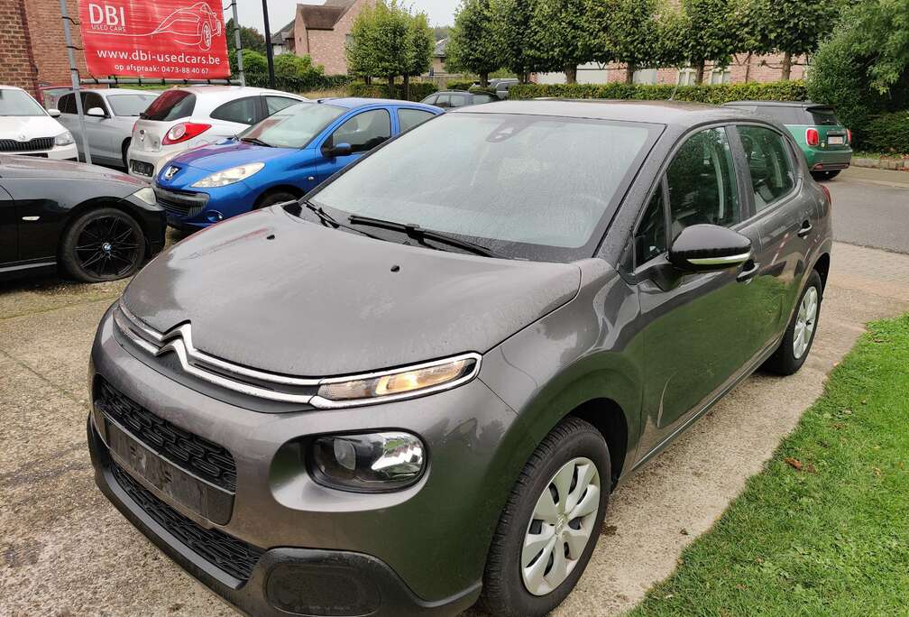 Citroen 1.2i  Live S