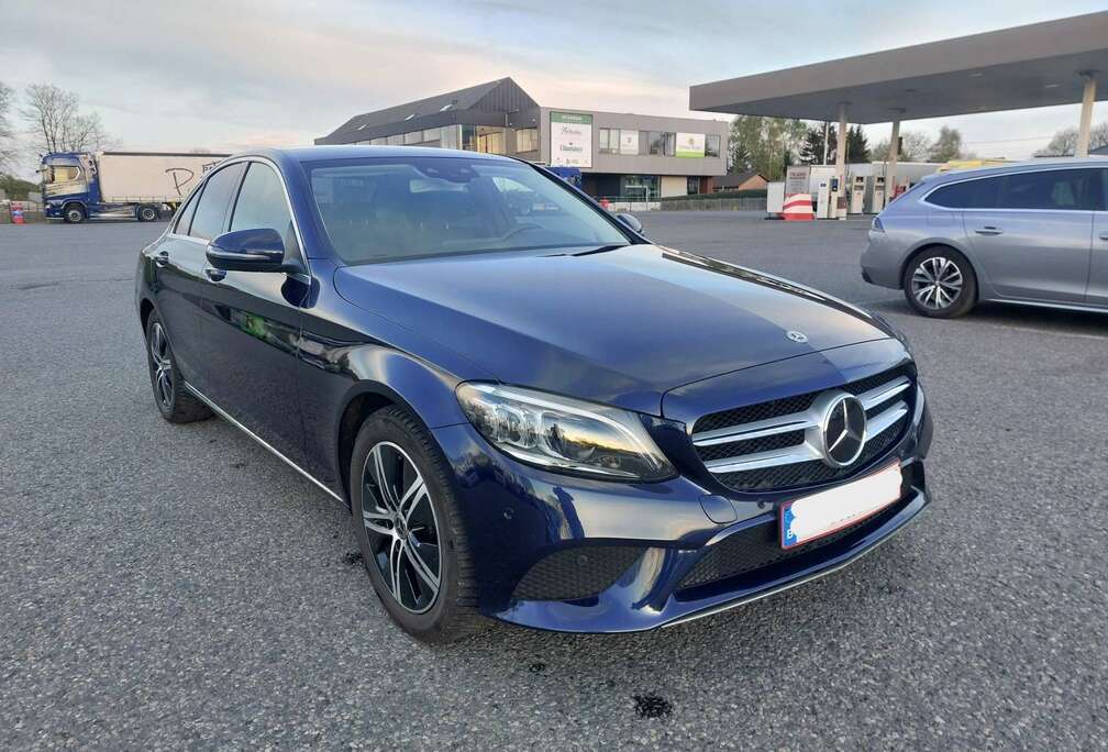 Mercedes-Benz d FULL OPTION AUTOMATIQUE