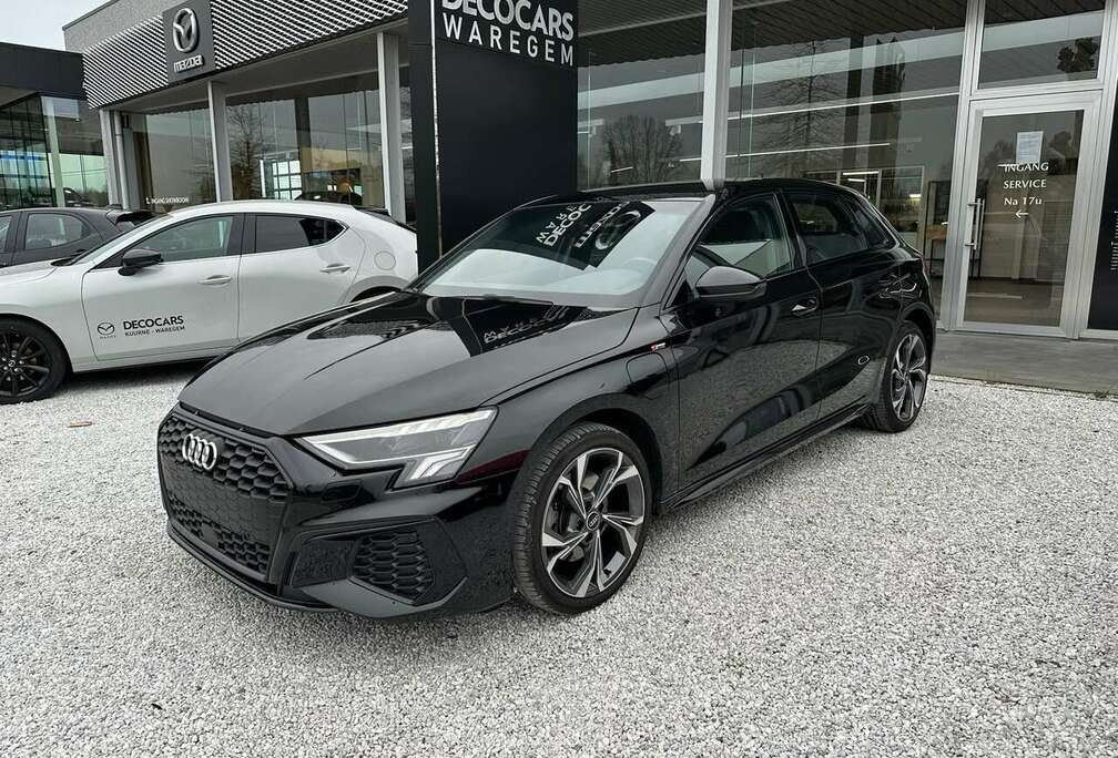 Audi PHEV / AUTOMAAT / S-Line / Leder / Camera / Tre...