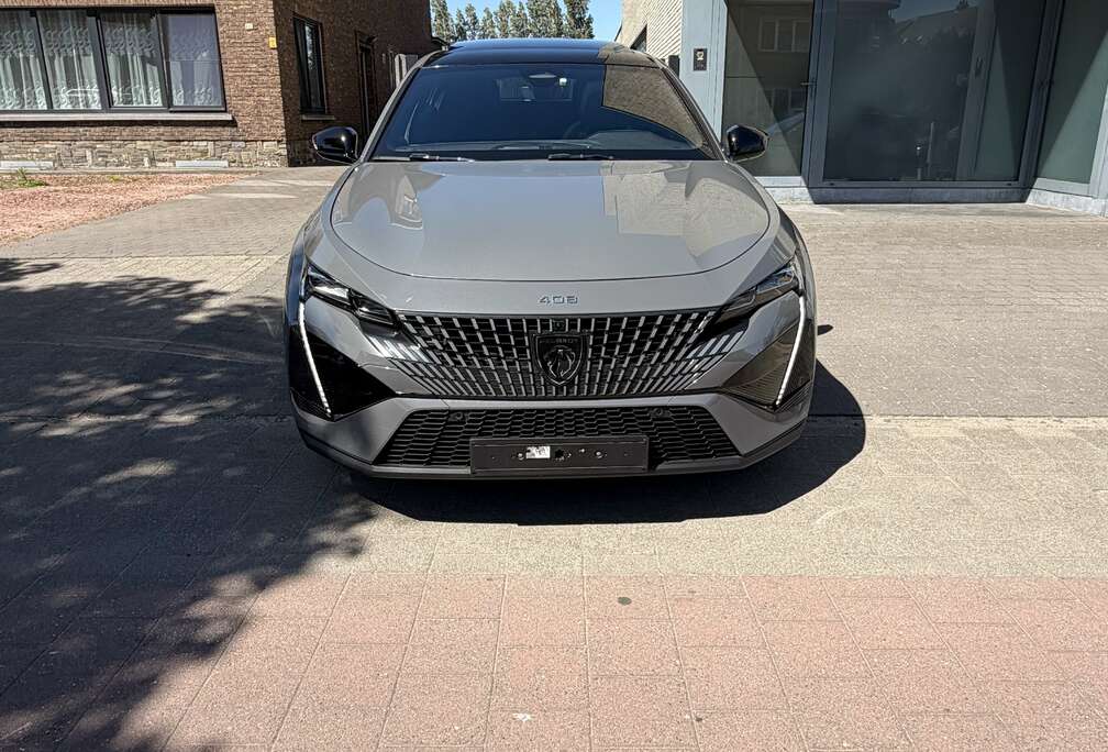 Peugeot PureTech 130 EAT8 GT