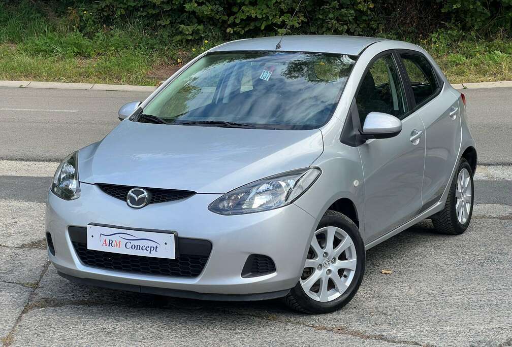 Mazda 2 1.3i essence 75000km GARANTIE 12 Mois