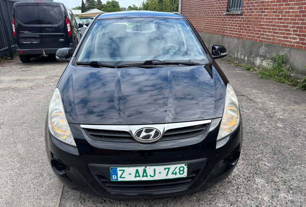 Hyundai i20 1.4 CRDi  BlueDrive