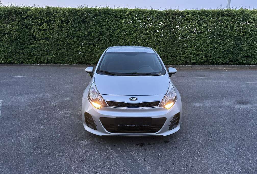 Kia 1.2  airco  zetel verwarming  1j garantie