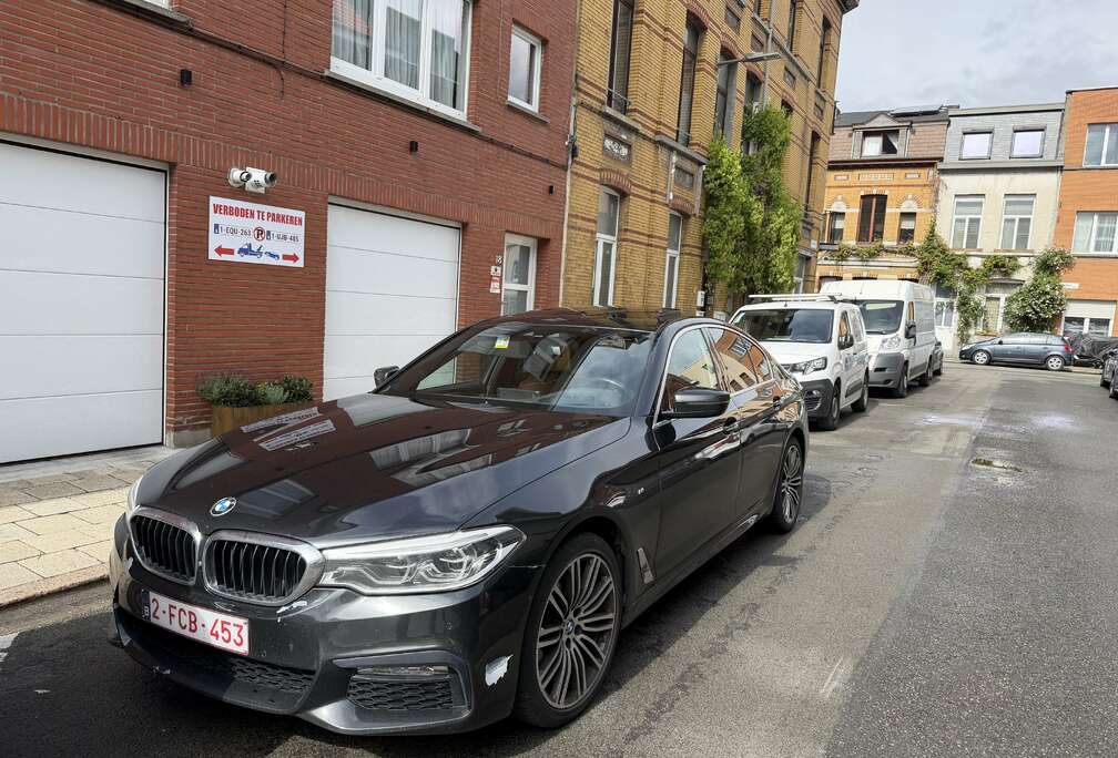 BMW 520iA