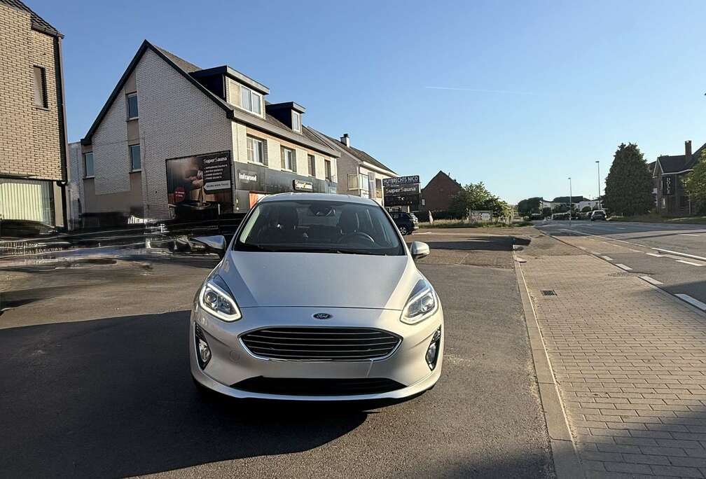 Ford 1.0 EcoBoost Titanium