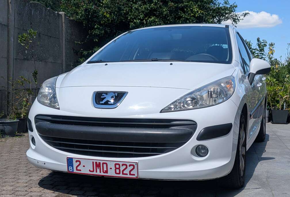 Peugeot 207 1.4i 16v Urban