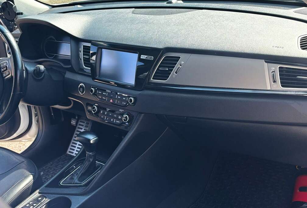 Kia HEV 1.6 GDi Lounge DCT (EU6d-TEMP)